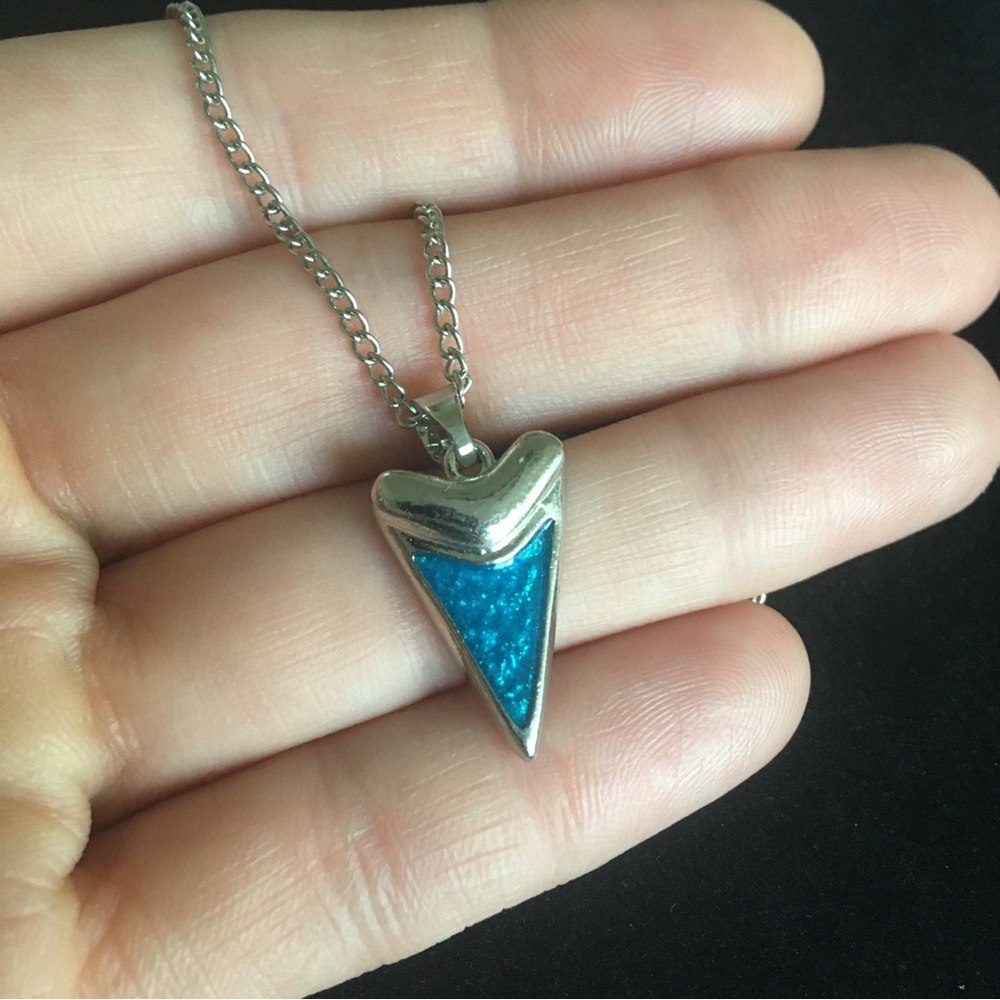 Imitation Blue Opal Sharktooth Shape Pendant Necklace